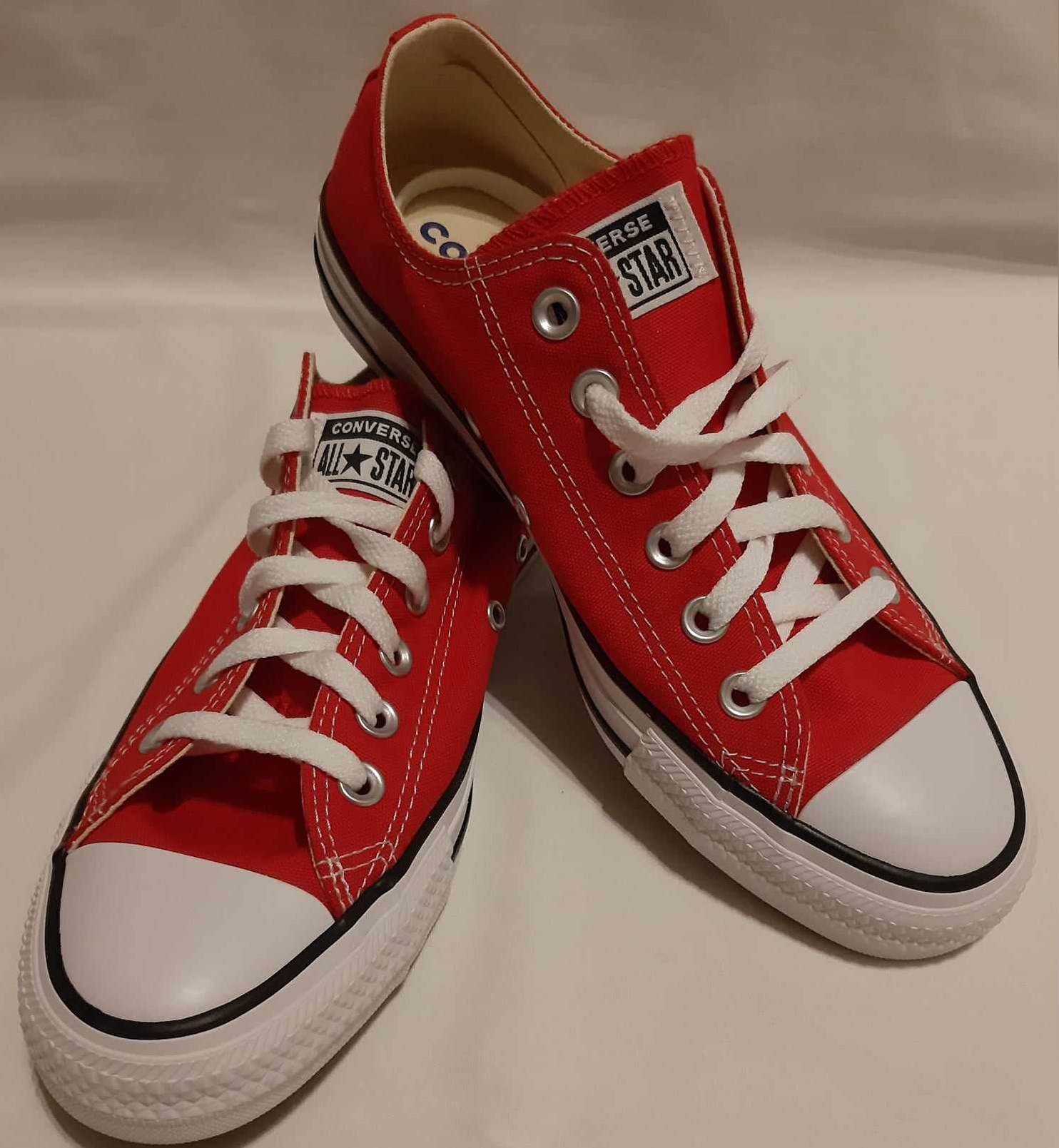 Unisex volnočasová obuv Converse - červená