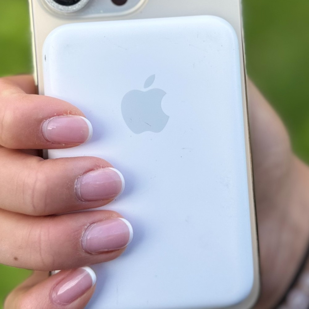 Apple MagSafe Battery Pack - Obrázek 5