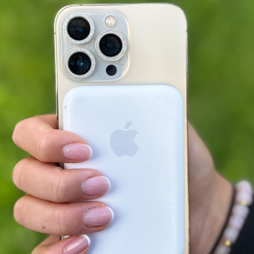 Apple MagSafe Battery Pack - Obrázek 4