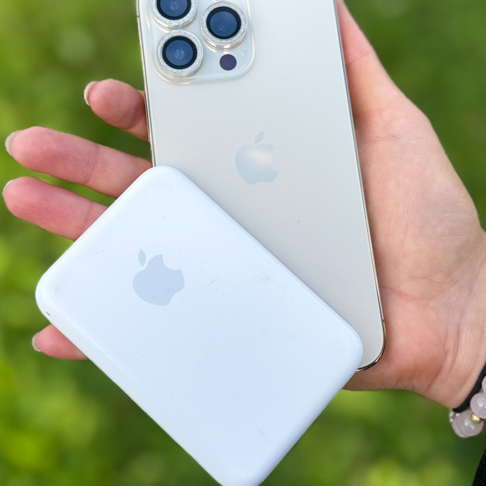 Apple MagSafe Battery Pack