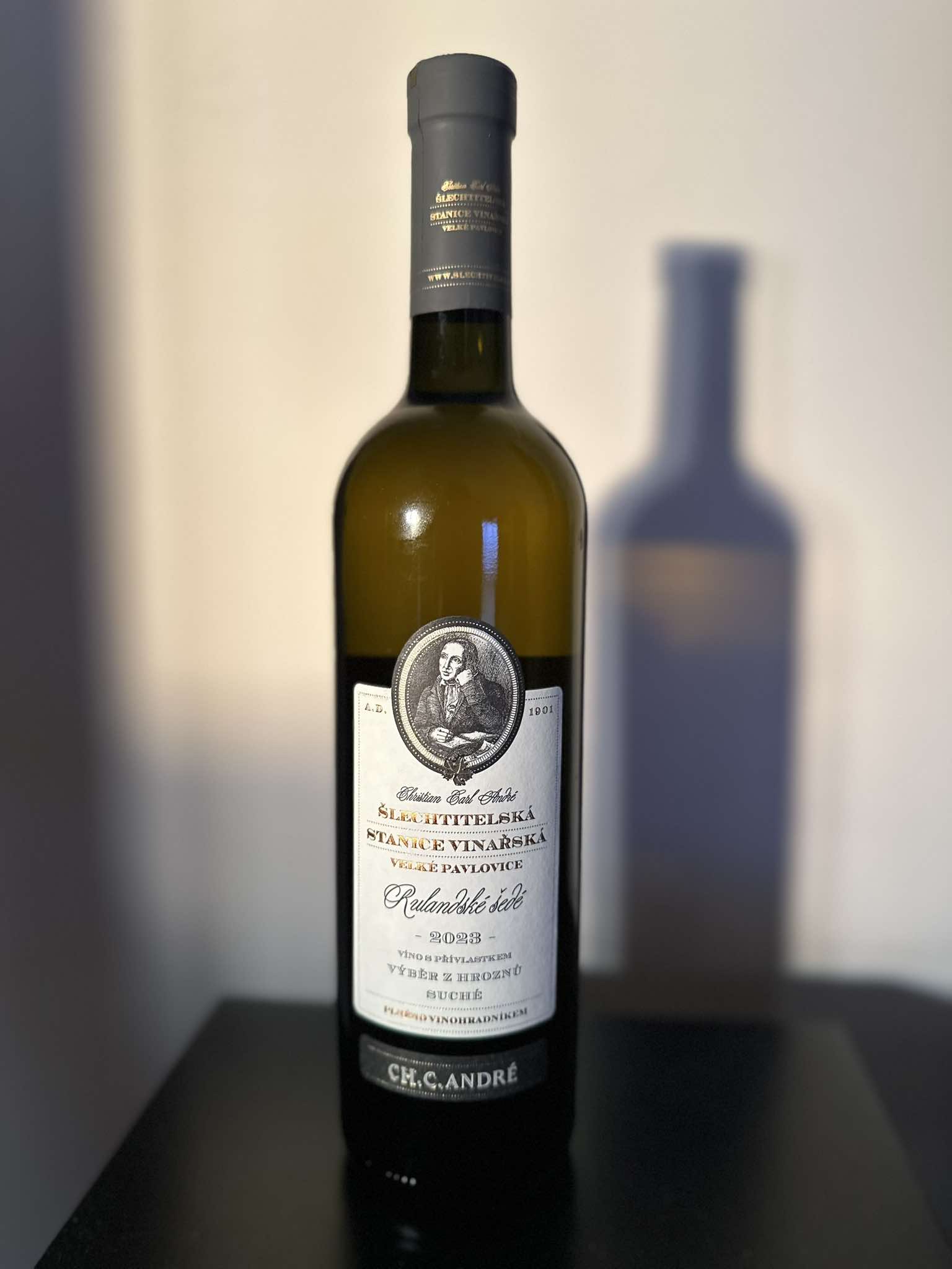 Rulandské šedé – bílé víno suché