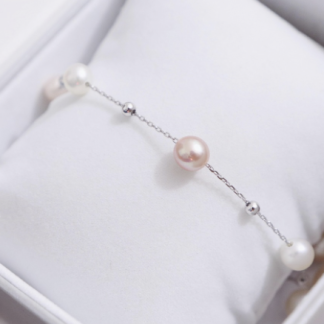 Jemný perlový náramek